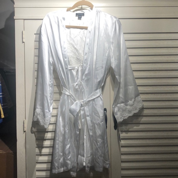 Jones New York Intimates & Sleepwear Jones Of New York White Bridal